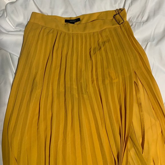 FOREVER 21 Yellow Sheer Maxi Skirt w/ Slit Size S - Picture 1 of 4